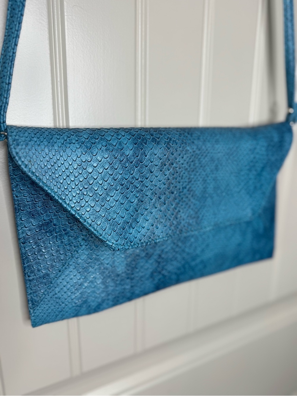 2/for $20 🪩 NEW Clutch & Crossbody Bag in Blue Teal, Faux Snakeskin - 6x12” - Picture 3 of 13